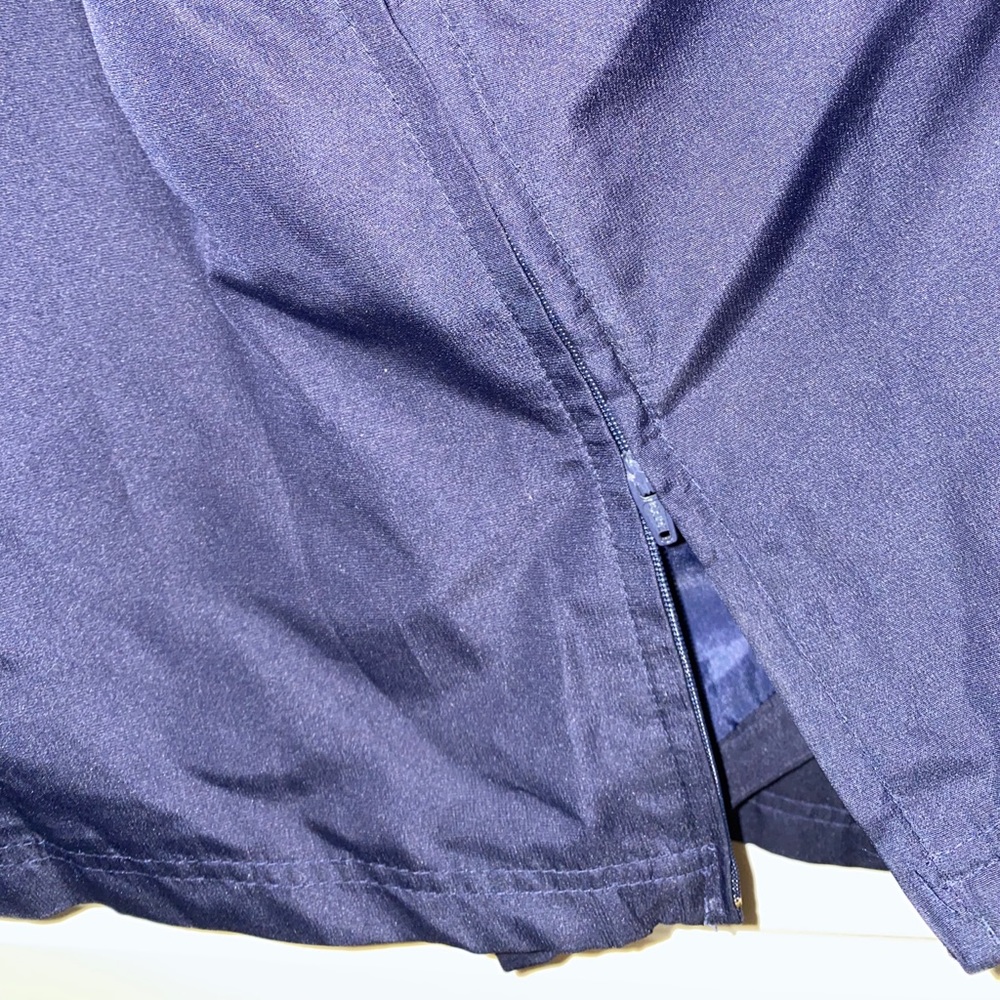 NFL Denver Broncos Windbreaker - Picture 7 of 7